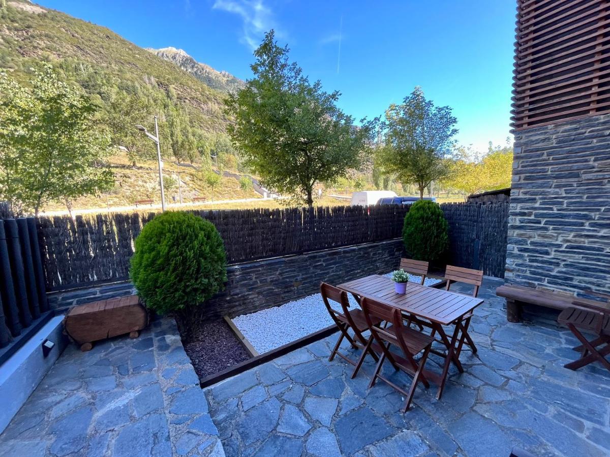 Apartmán B49 - Bajo Con Jardin Peguera - Villmor Benasque Exteriér fotografie